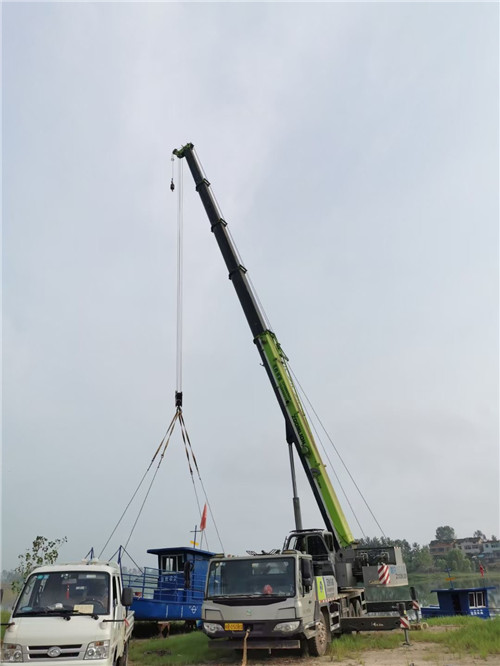 巴楚县桥梁建设吊装案例